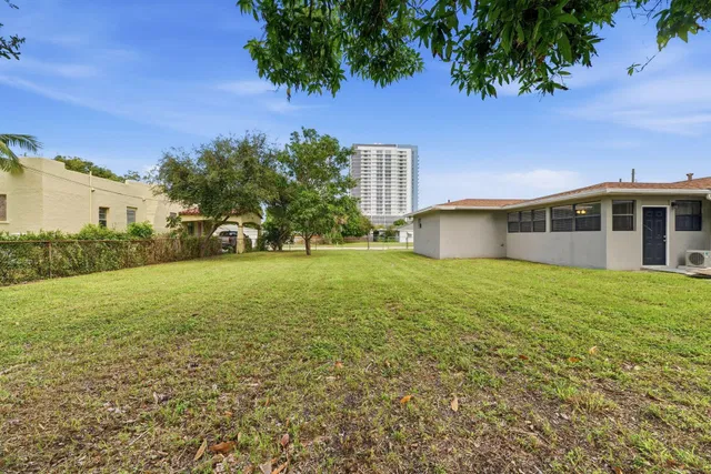 Residence photo 34