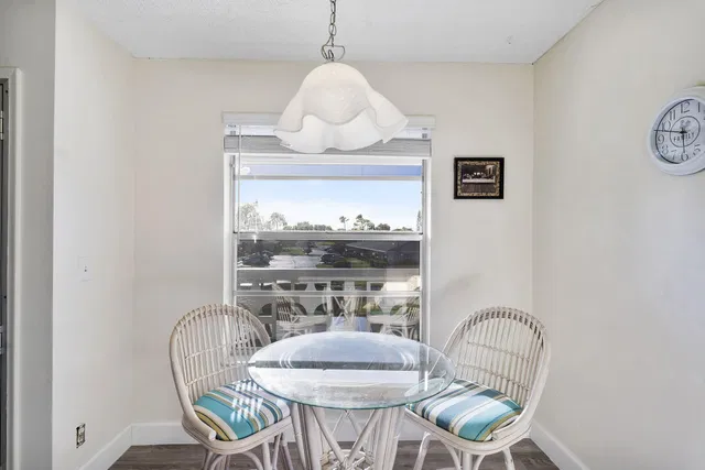  Unit 202 photo 7