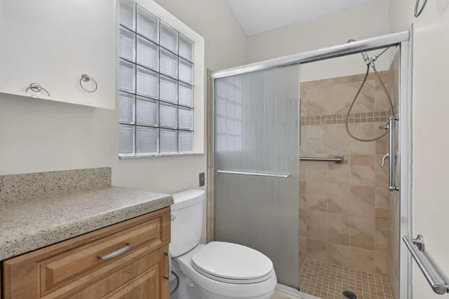  Residence photo 20