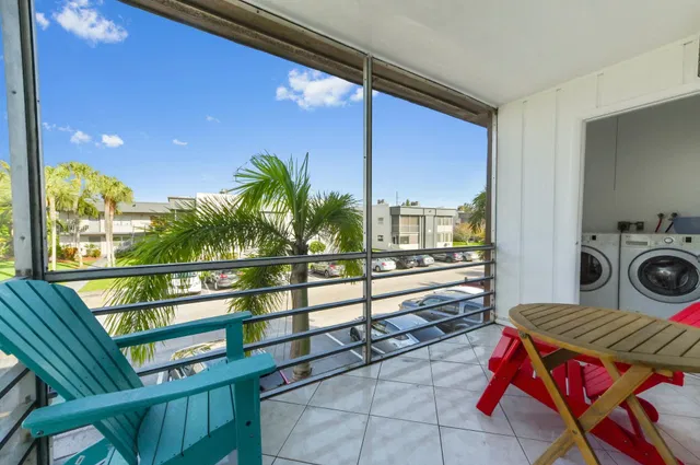 Residence photo 20