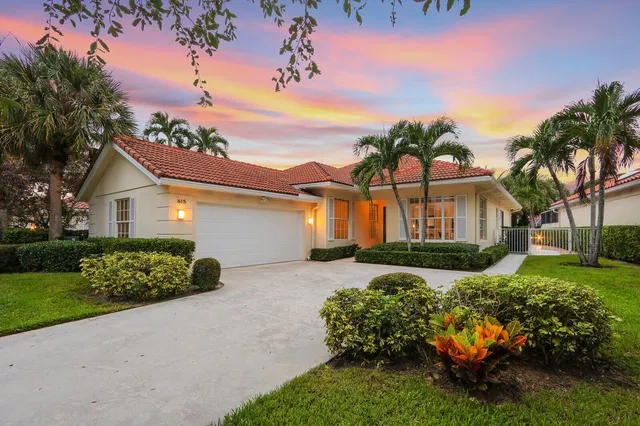 Residence photo 2