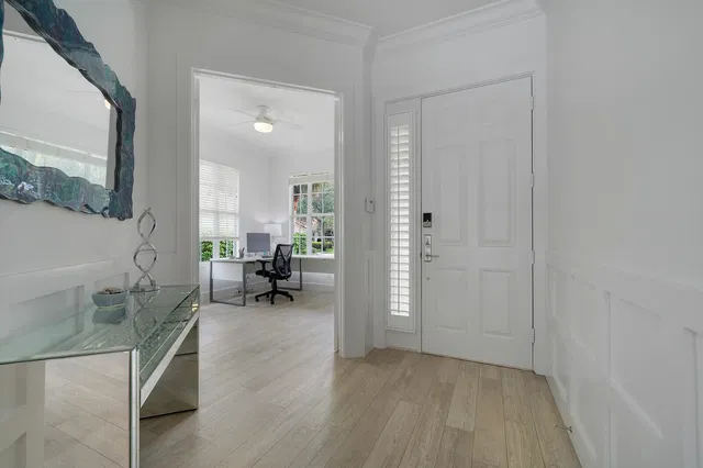Residence photo 6