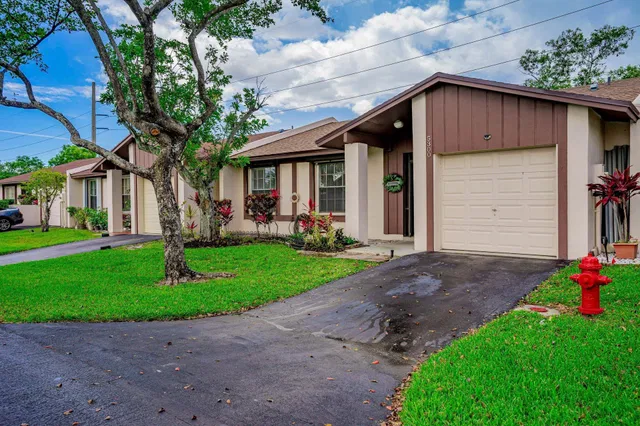 Residence photo 28