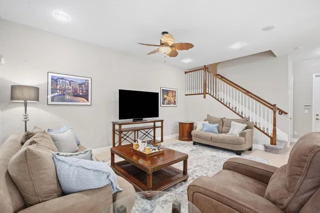 Residence photo 6