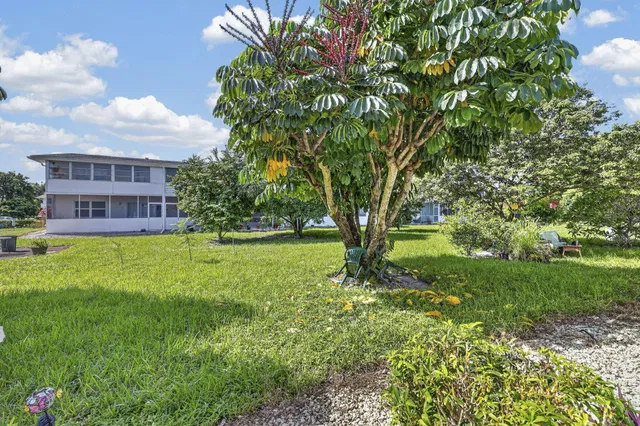  Residence photo 14