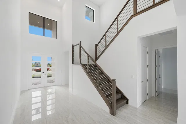 Whitmore Estates Residence photo 5