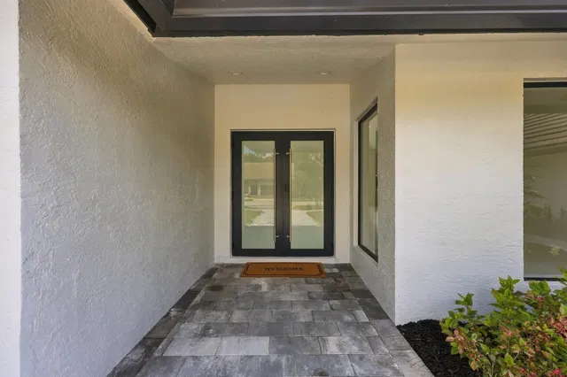  Residence photo 5