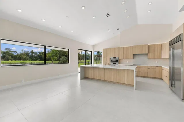  Residence photo 18