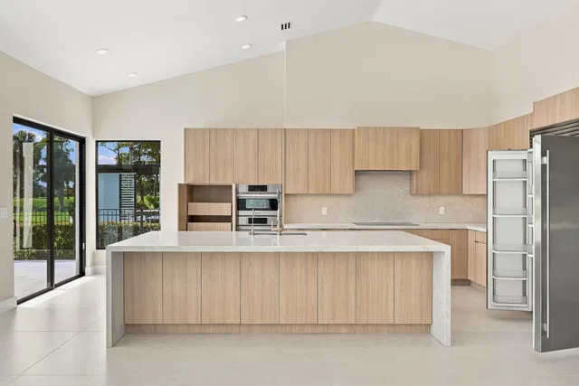  Residence photo 28