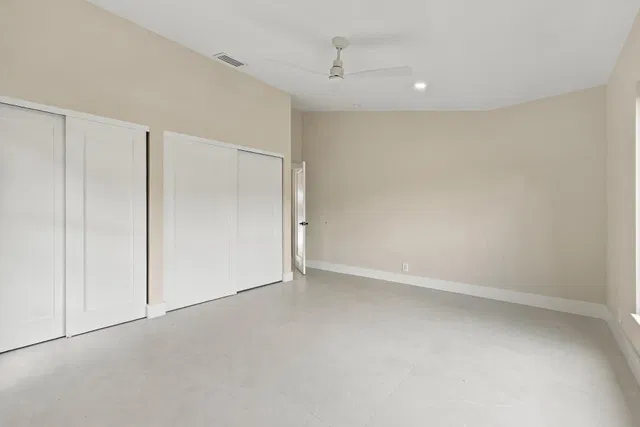  Residence photo 74