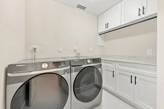  Residence photo 84