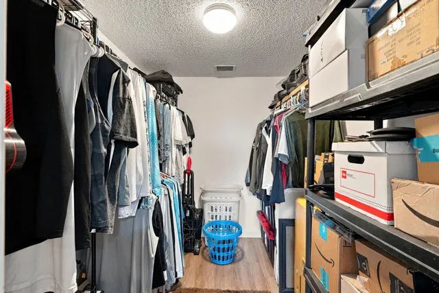 Unit 103 photo 14