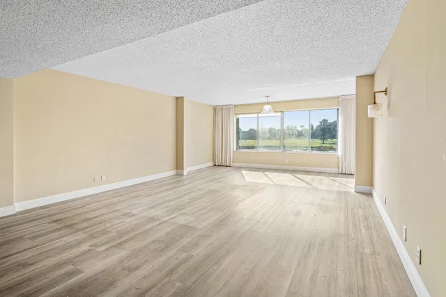  Unit 216 photo 9