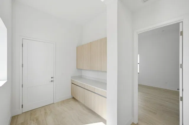  Residence photo 27