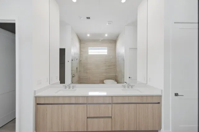  Residence photo 47