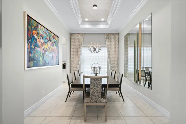 Residence photo 19