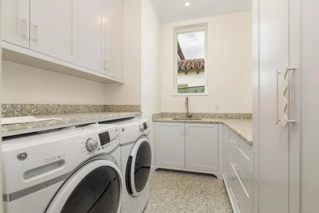 Residence photo 29