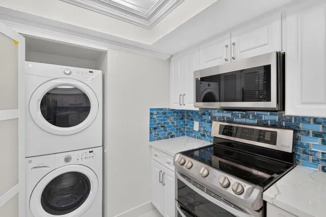 South Palm Beach Unit 409 photo 10