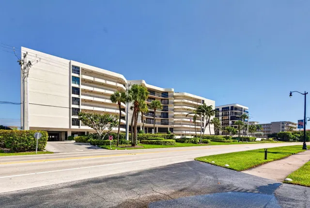 South Palm Beach Unit 409 photo 30