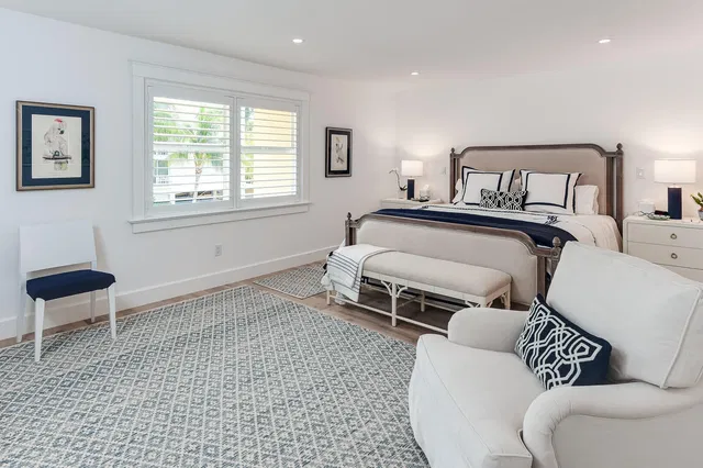 In-Town Palm Beach Unit 3 photo 8
