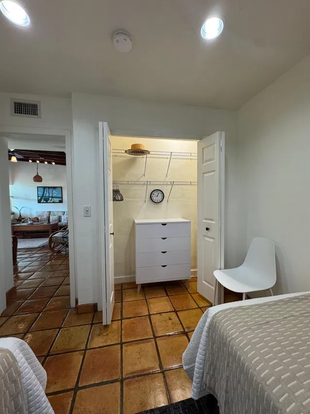 Residence photo 7