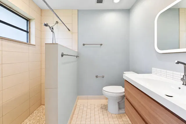 Residence photo 18
