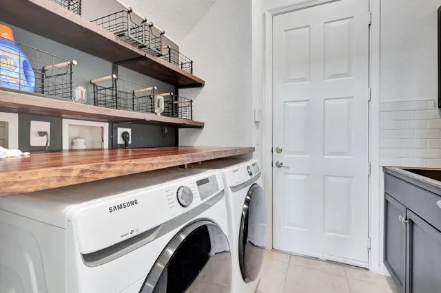  Residence photo 19