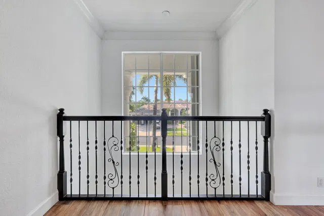  Residence photo 38