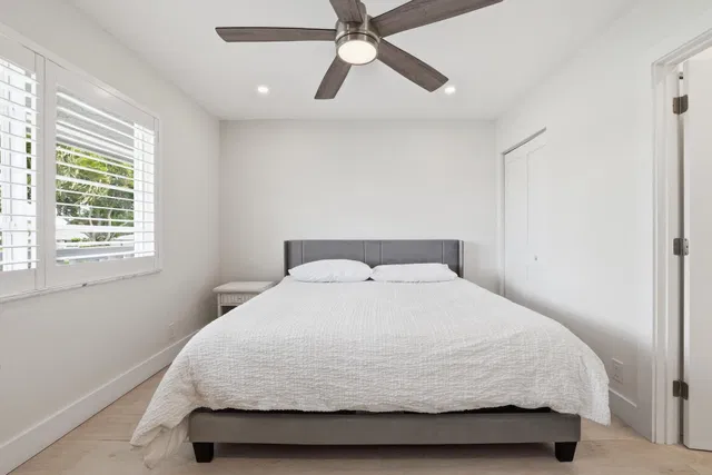  Unit 203 photo 17