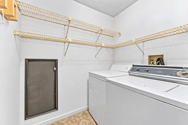 Unit 124 photo 19