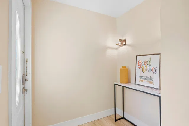  Residence photo 5