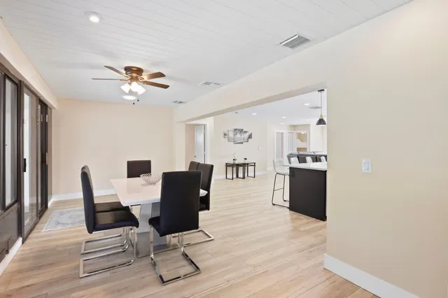  Residence photo 12