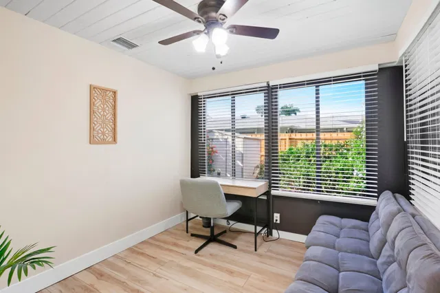  Residence photo 27
