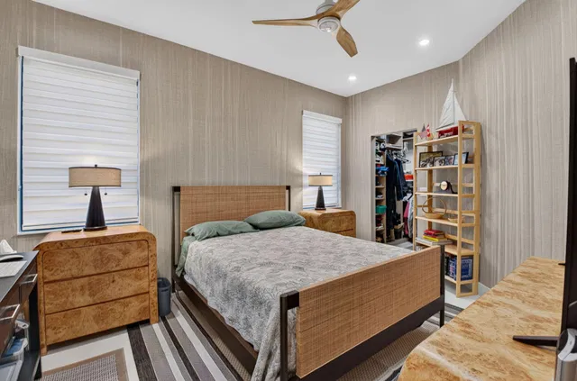 Residence photo 34