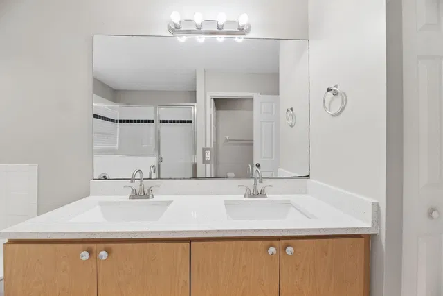  Residence photo 29