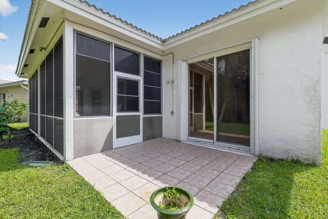 Residence photo 23