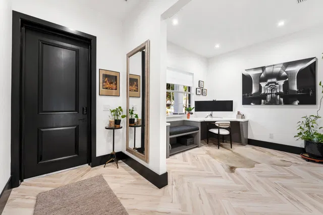 Residence photo 10