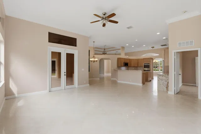 Residence photo 20
