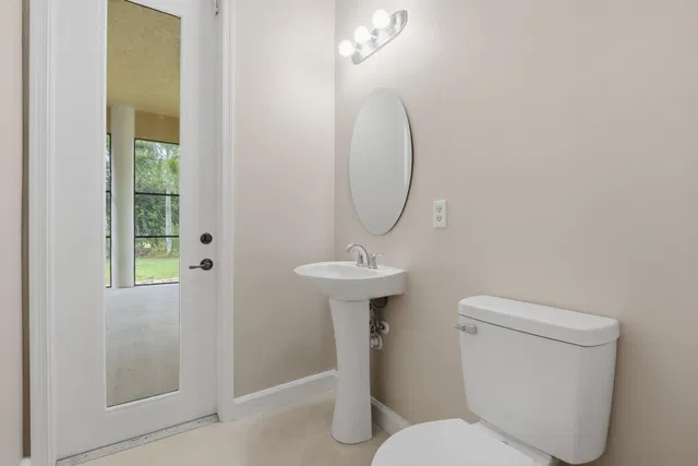 Residence photo 52
