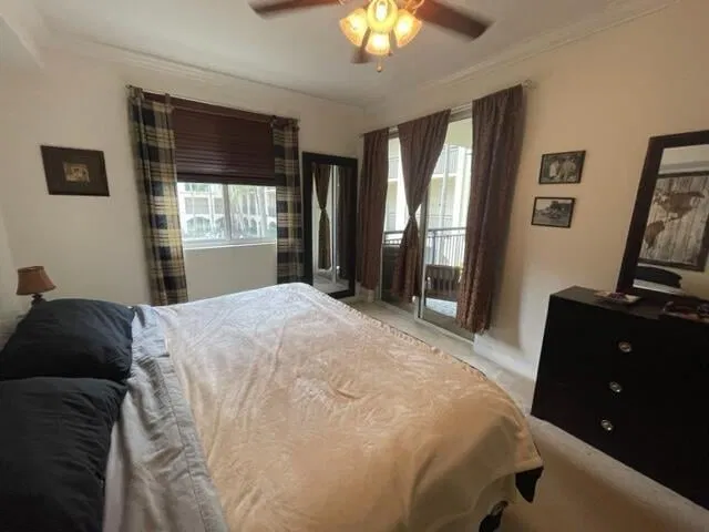 Residence photo 8