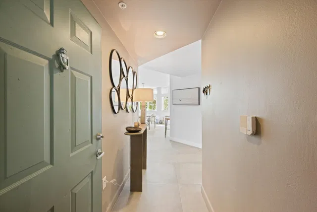 Unit 208 photo 2