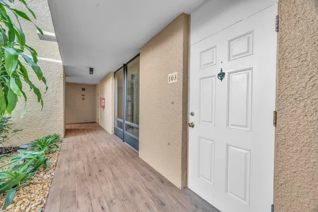 Unit 103 photo 26