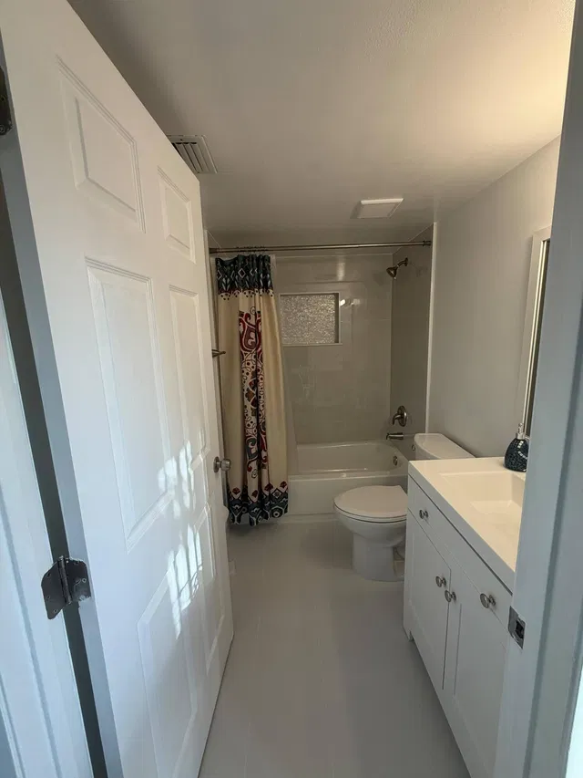  Unit A photo 18
