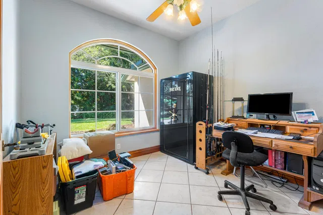  Residence photo 14