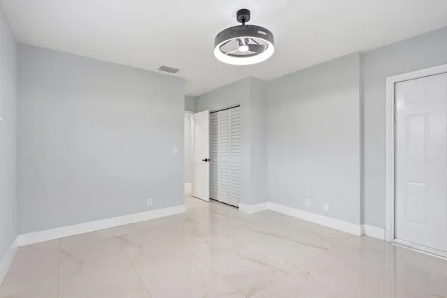 Residence photo 26