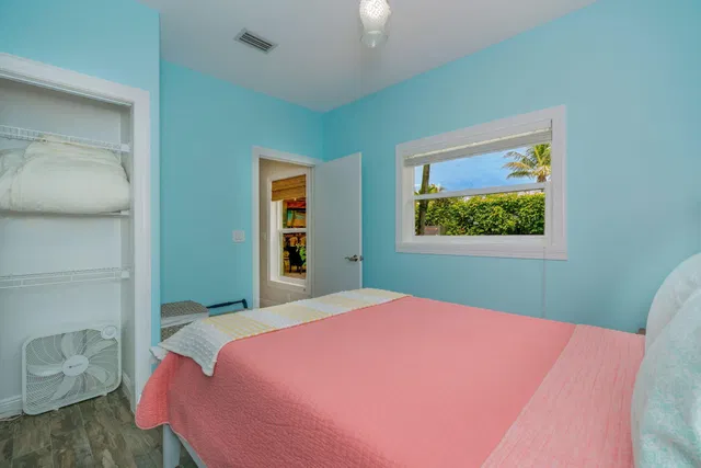 Residence photo 20