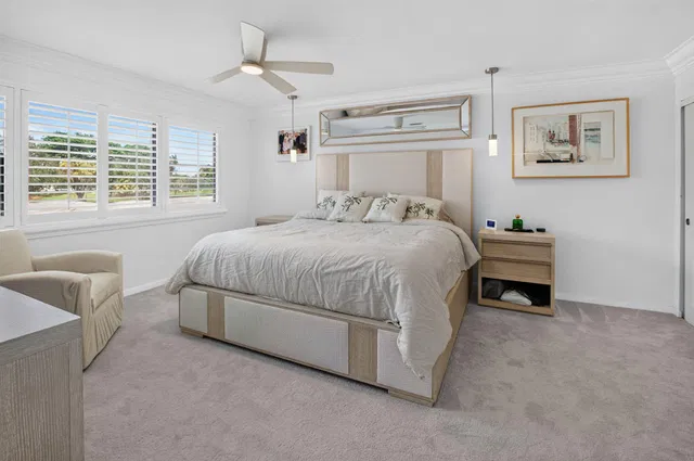 Unit C photo 36