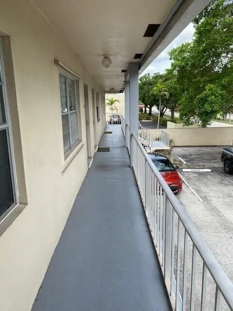 Unit 204 photo 3