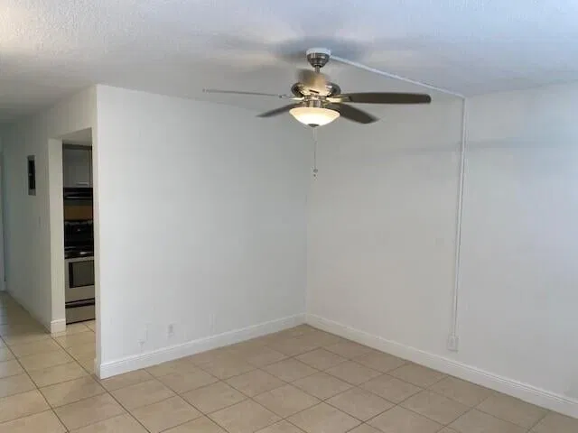 Unit 204 photo 6