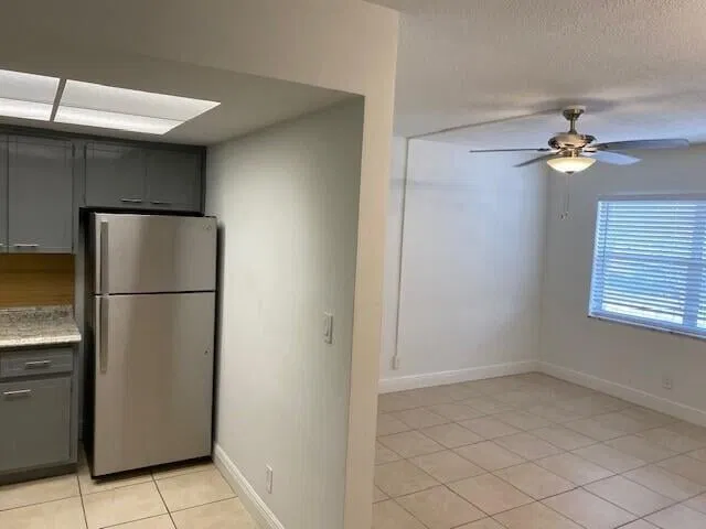 Unit 204 photo 9